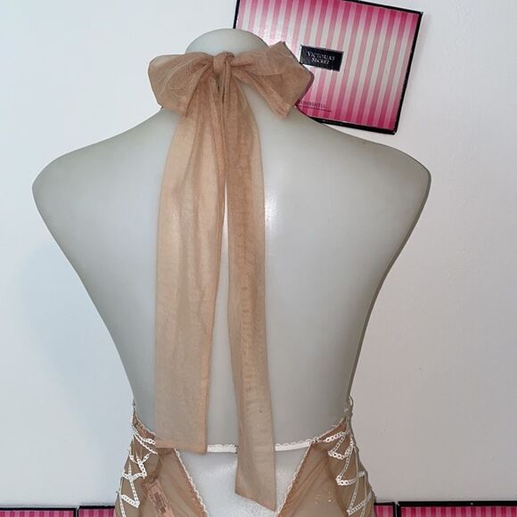 🔥NEW!! VICTORIA SECRET EMBROIDERED TEDDY - Picture 8 of 11